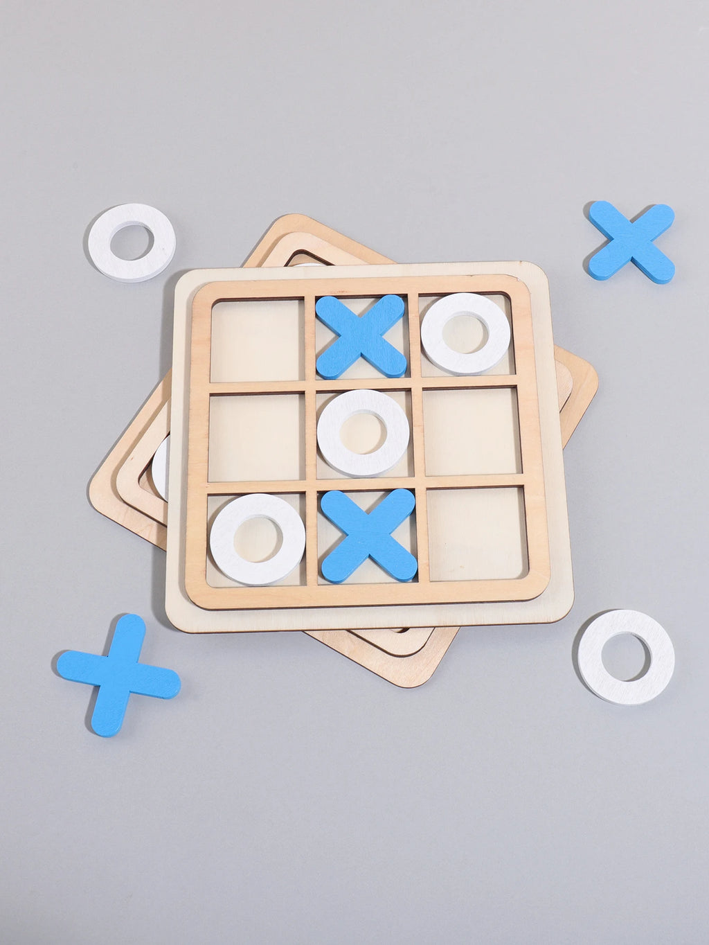 XO Three-in-a-Row Tic-Tac-Toe Wooden Game Set – Casual Battle Puzzle Board Game for Kids